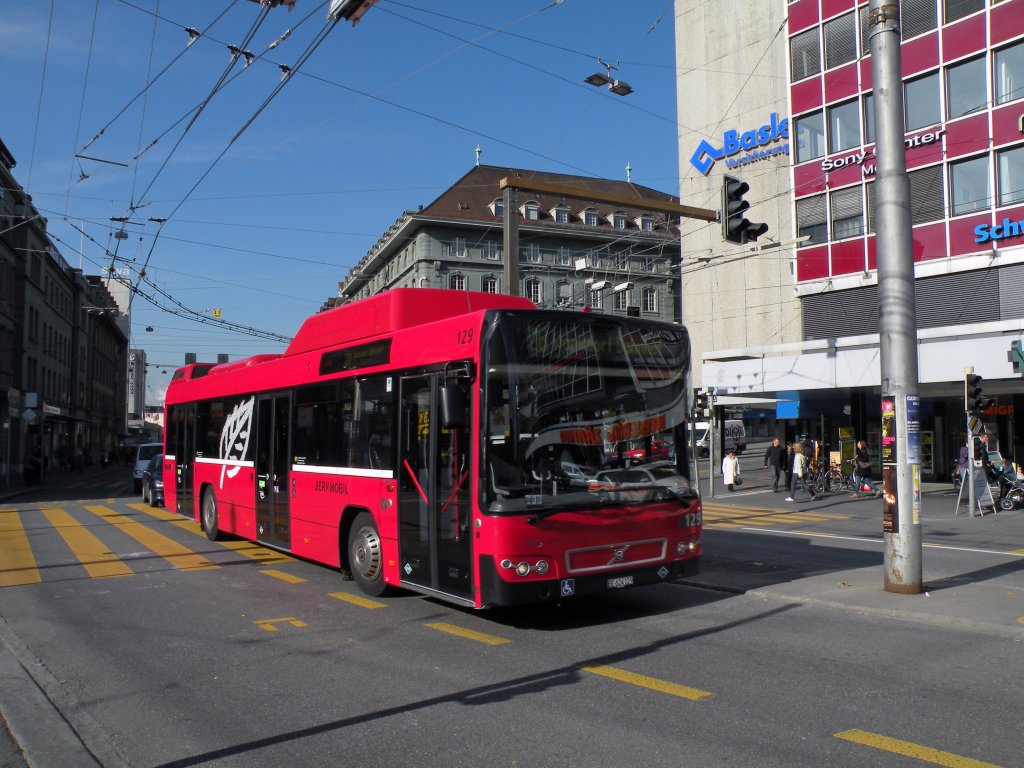Volvo Bus mit der Betriebsnummer 129 auf der Linie 28 am Bubenbergplatz. Die Aufnahme stammt vom 01.11.2010.