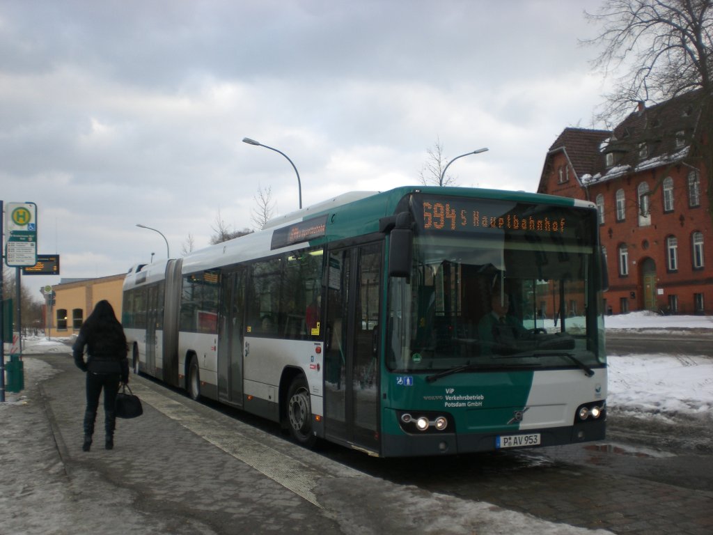 Volvo V7700 auf der Linie 694 nach Hauptbahnhof am S-Bahnhof Griebnitzsee.