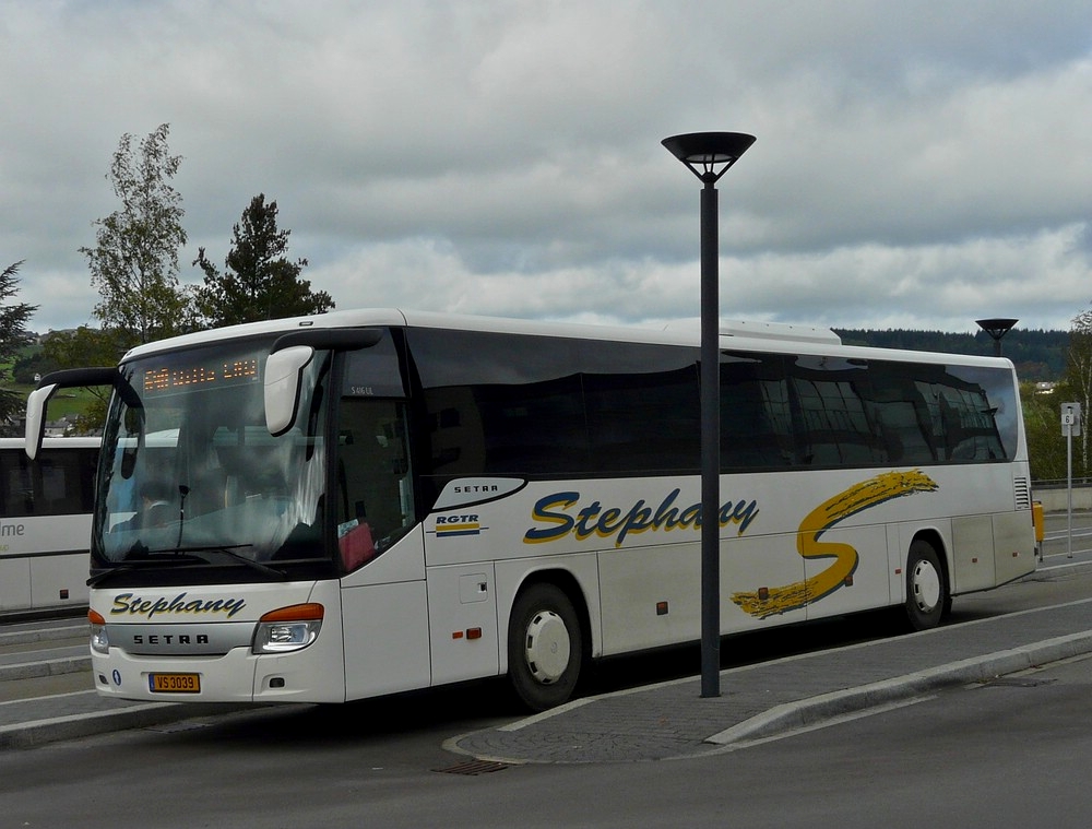 (VS 3039) Setra S 416 UL abgestellt am LTN in Wiltz am 10.10.2011