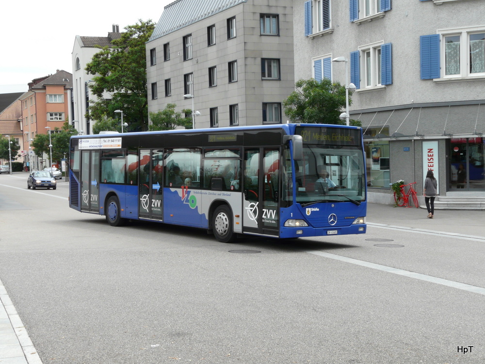 VZO - Mercedes Citaro  Nr.1  ZH  41401 unterwegs auf der Linie 921 in Meilen am 24.06.2011