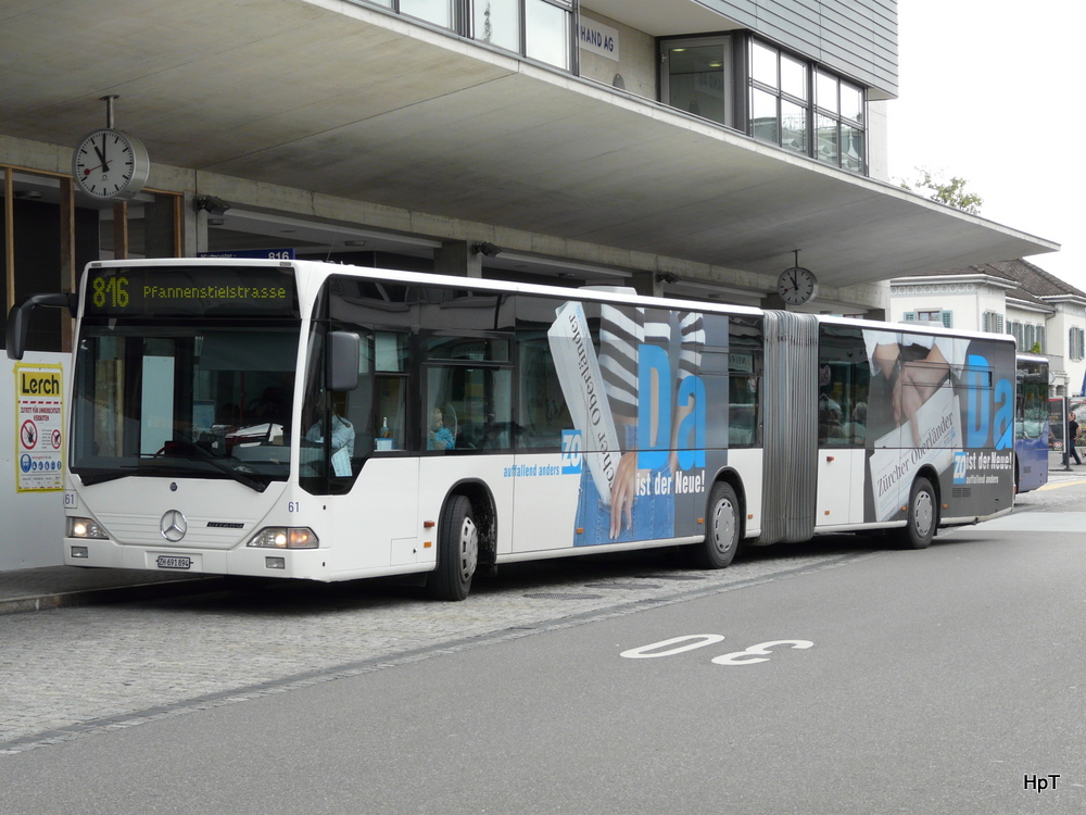 VZO - Mercedes Citaro Nr.61 ZH 691894 bei den Bushaltestellen beim Bahnhof in Uster am 24.06.2011