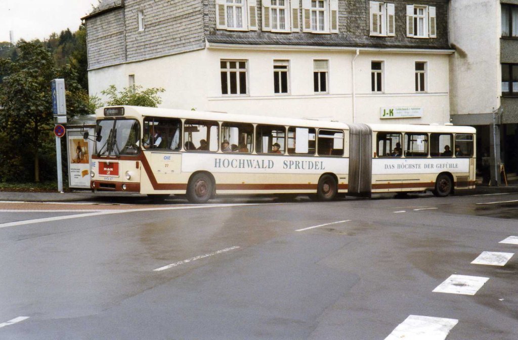 Wagen 27, ein MAN SG240 H, der OIE Idar Oberstein. Aufgenommen im Oktober 1997 in Idar Oberstein.
