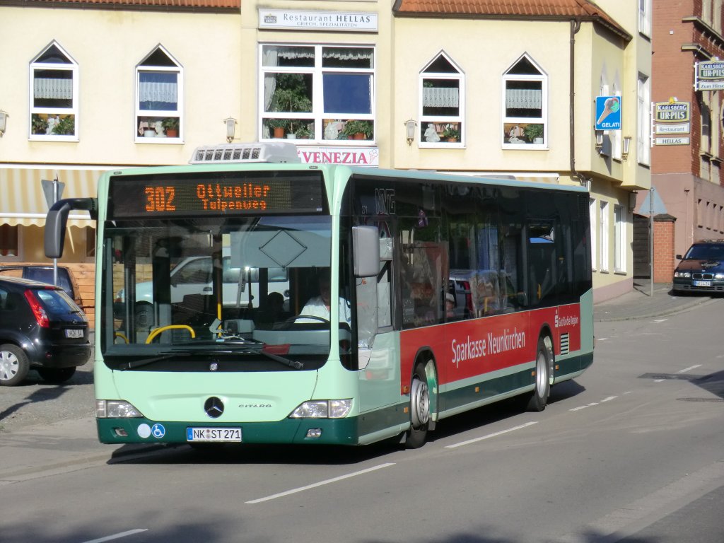 Wagen 271 der NVG befhrt am 19.8.10 die Linie 302 nach Ottweiler. (nahe Ottweiler Bahnhof)