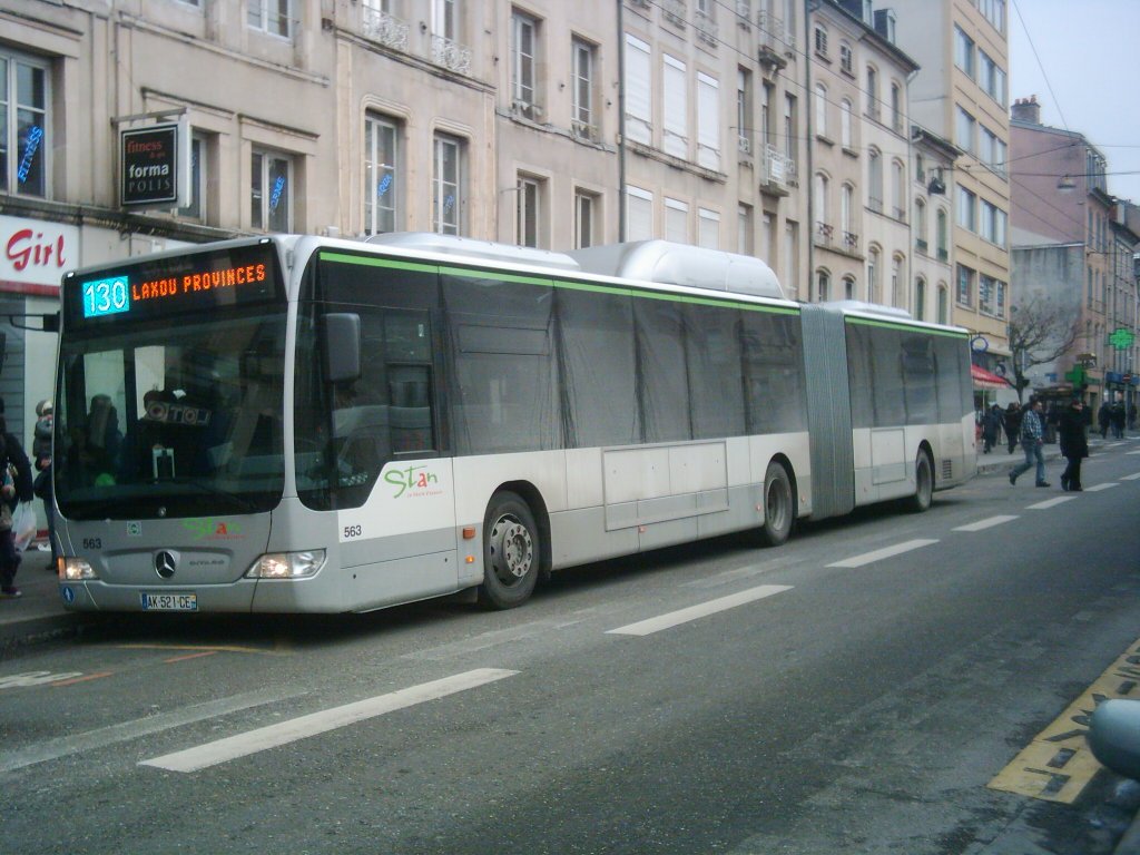 Wagen 563 in Nancy: Citaro-Gelenkbus mit Erdgasantrieb.