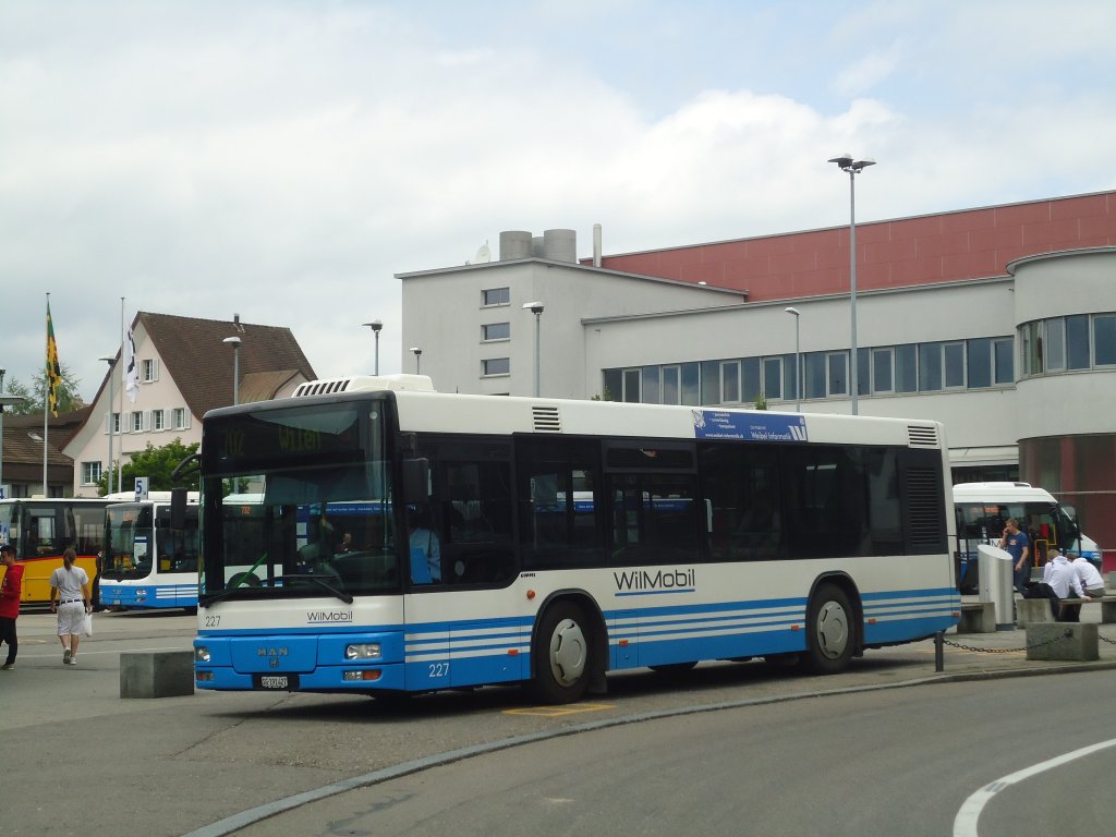 WilMobil, Wil - Nr. 227/SG 191'427 - MAN (ex Wick, Wil Nr. 7) am 11. Juli 2012 beim Bahnhof Wil