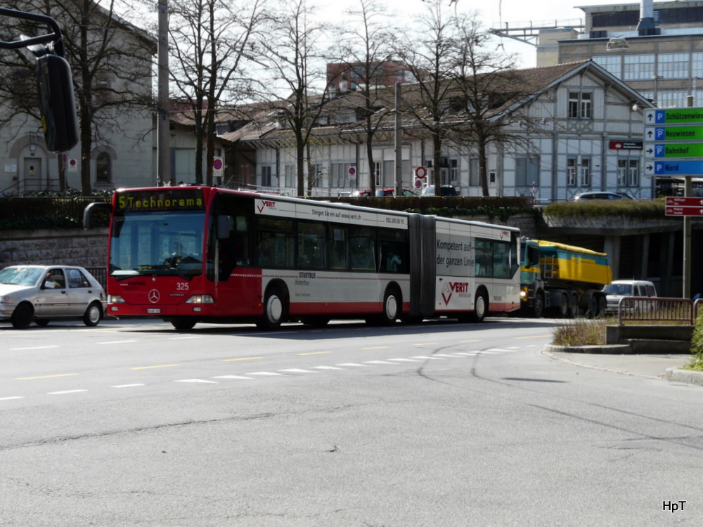 Winterthur - Mercedes Citaro Nr.325  ZH 687325 in Winterthur am 01.04.2011