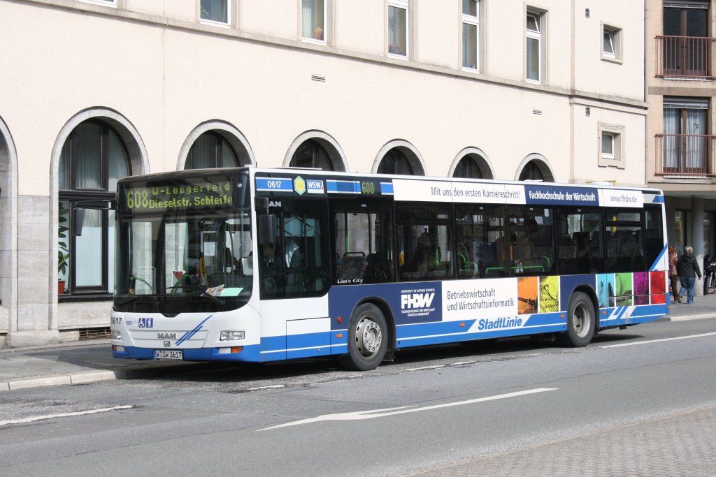 WSW 0617 (W SW 3617) mit Werbung fr FHDW.
Aufgenommen am Bahnhof Barmen, 17.3.2010.
