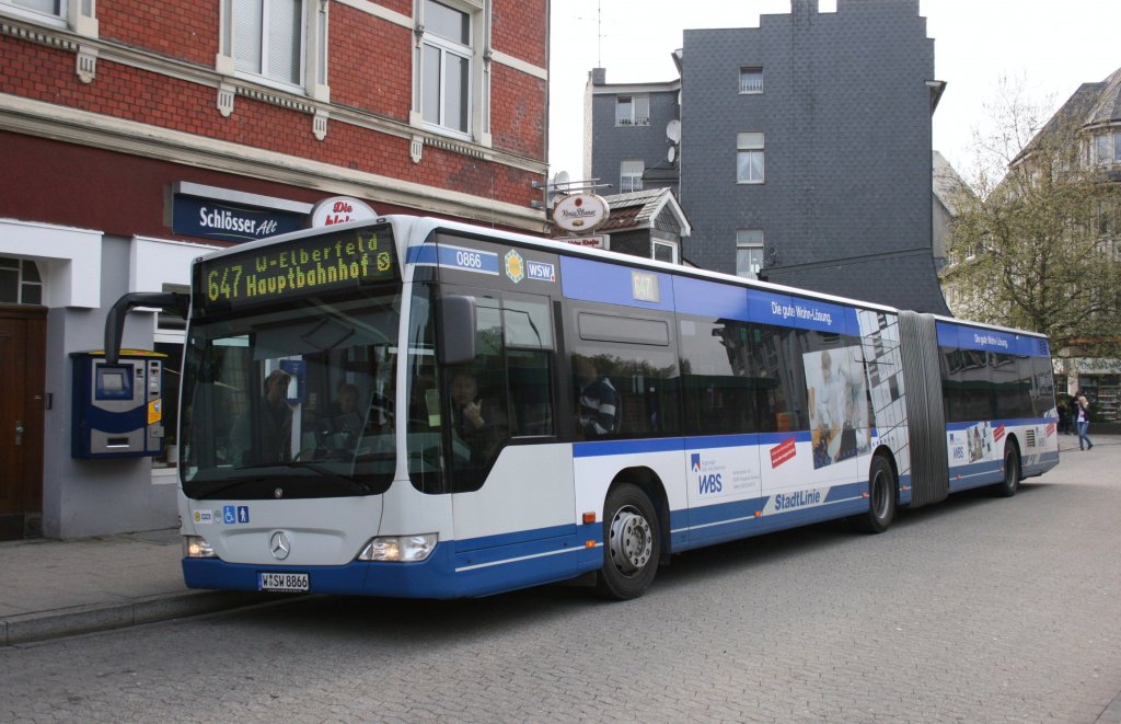 WSW 866 (W SW 8866) macht Werbung fr WBS.
Am 8.5.2010 steht der bus in Velbert Neviges.
