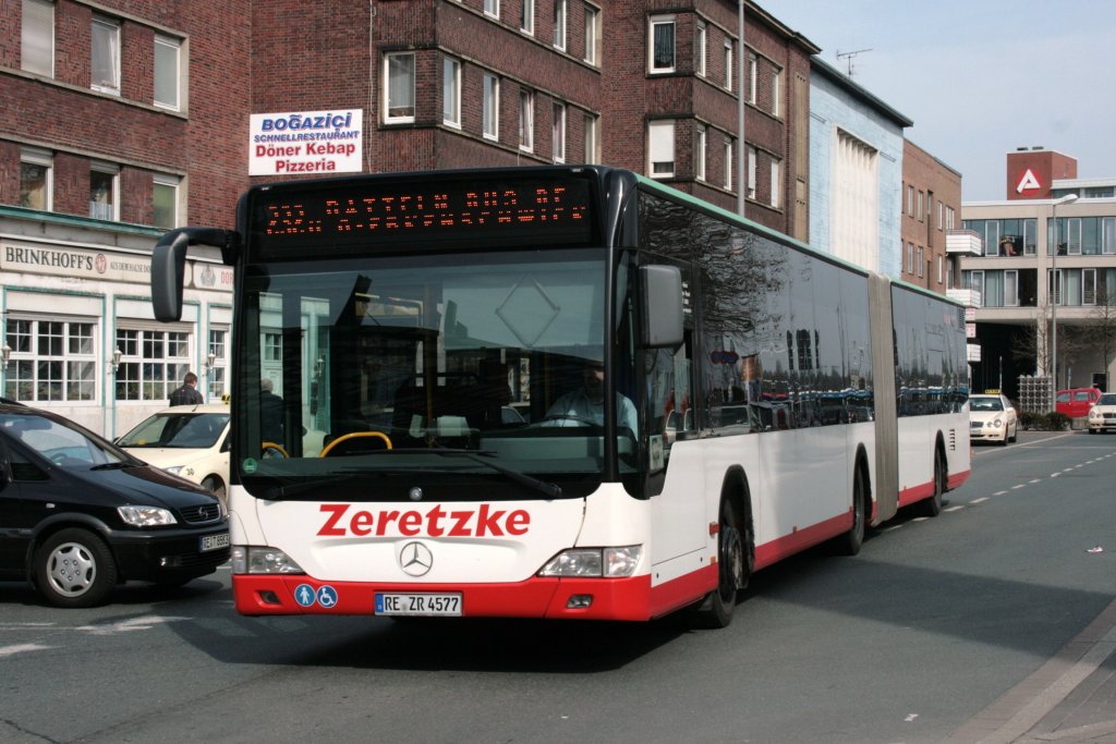 Zeretzke (RE ZR 4577) am HBF Recklinghausen mit der Linie 232.
24.3.2010
