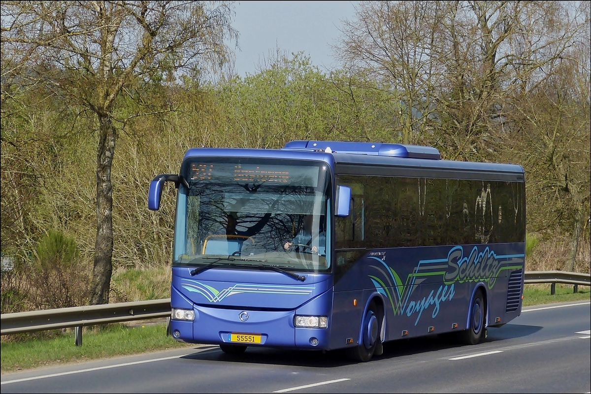 .  55551  Irisbus Crossway von Voyages Schiltz, auf der Strecke Ettelbrck - Wiltz - Bastogne unterwegs am 02.04.2014