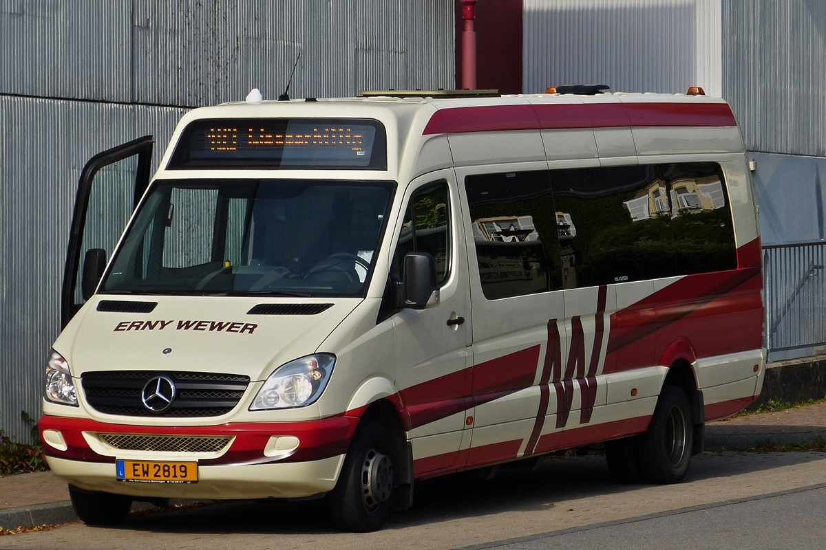 . EW 2819, Mercedes Benz Kleinbus im Einsatz als Shuttle zwischen Grevenmacher und Wasserbillig.  02.09.2014