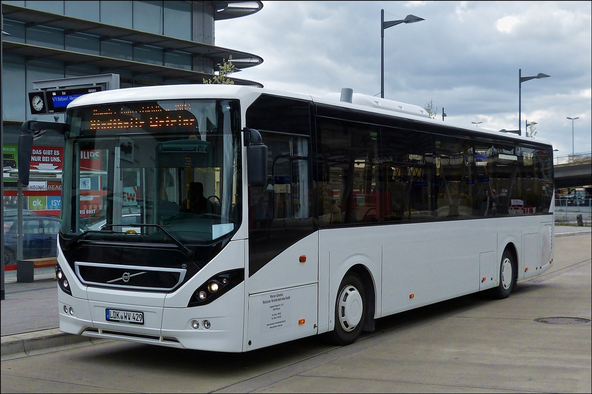 .  (LDK MV 429) Volvo 8900 aufgenommen am ZOB in Wetzlar. 23.03.2014