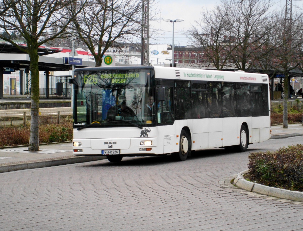  MAN Niederflurbus 2. Generation auf der Linie 626 nach Radevormwald Busbahnhof am S-Bahnhof Wuppertal Oberbarmen.(27.2.2014) 