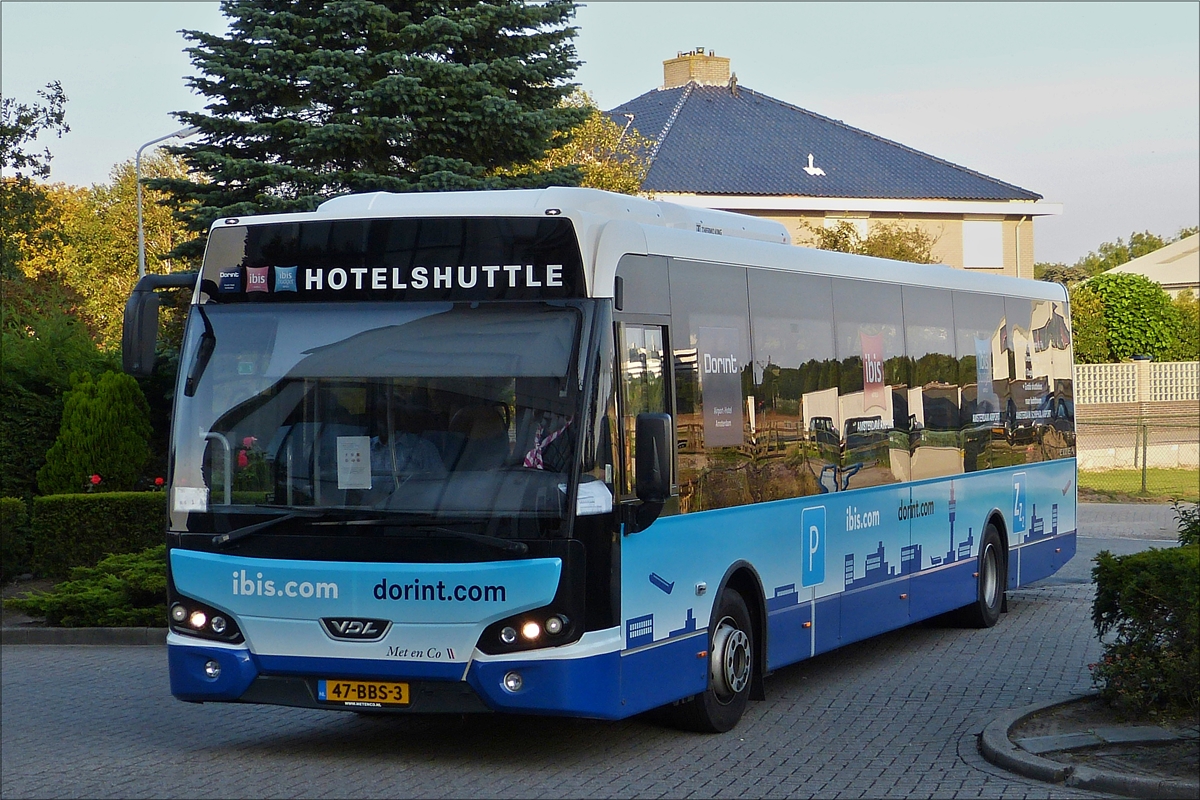 . VDL Citea als Schuttlebus zwischen dem Flughafen Schiphol und den Dorint-, Ibis Hotels im Einsatz.  Sept.2016  