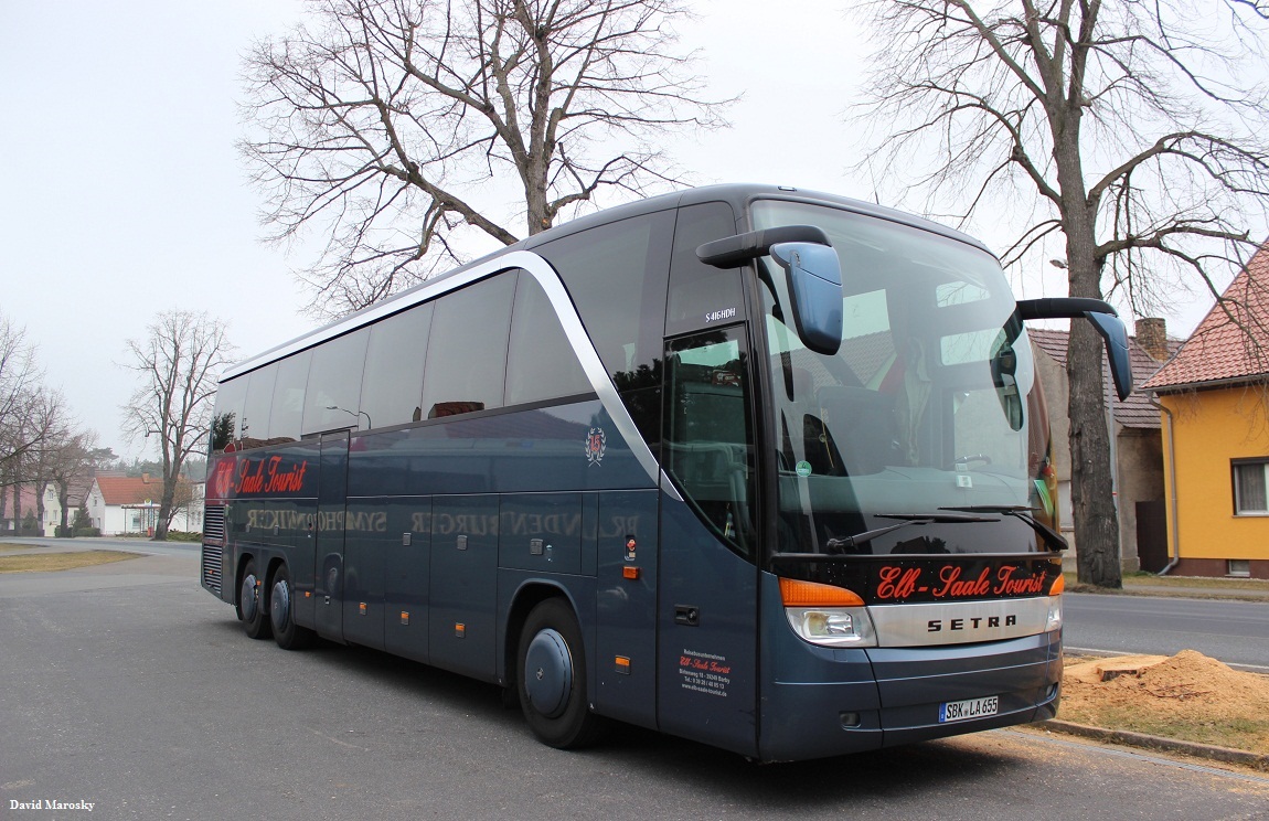 05.03.2014 ein Setra S4xx Reisebus in Winkel. 