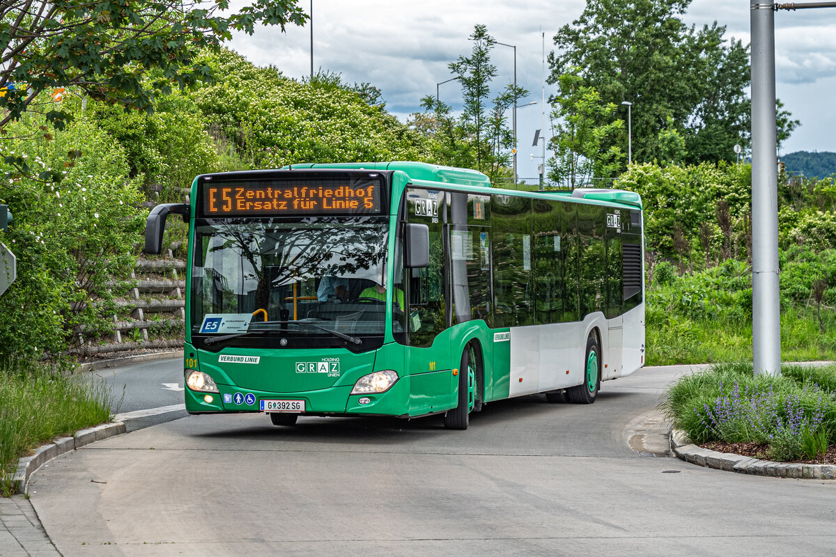 07.05.2024: Graz Linien Wagen 101 als E5 Richtung Graz Zentralfriedhof