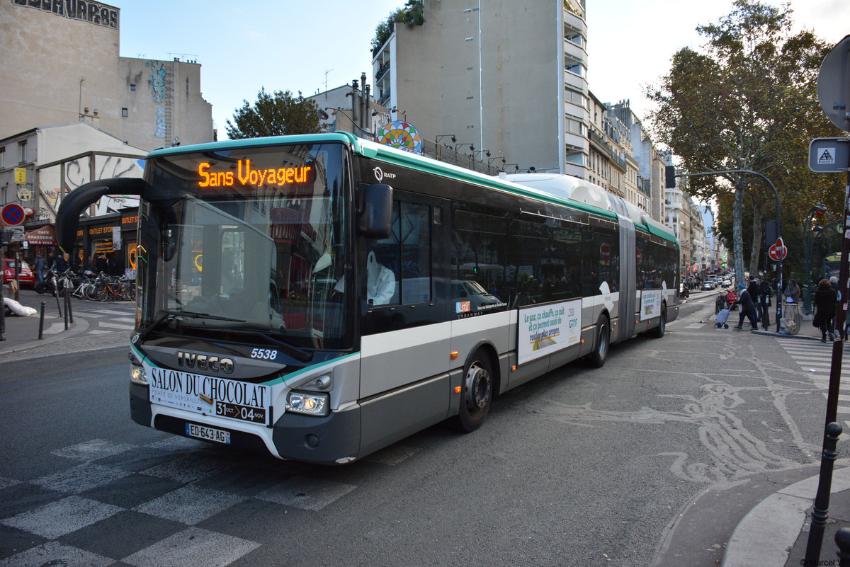 27.10.2018 / Frankreich - Paris / ED-643-AG -> IVECO Urbanway.