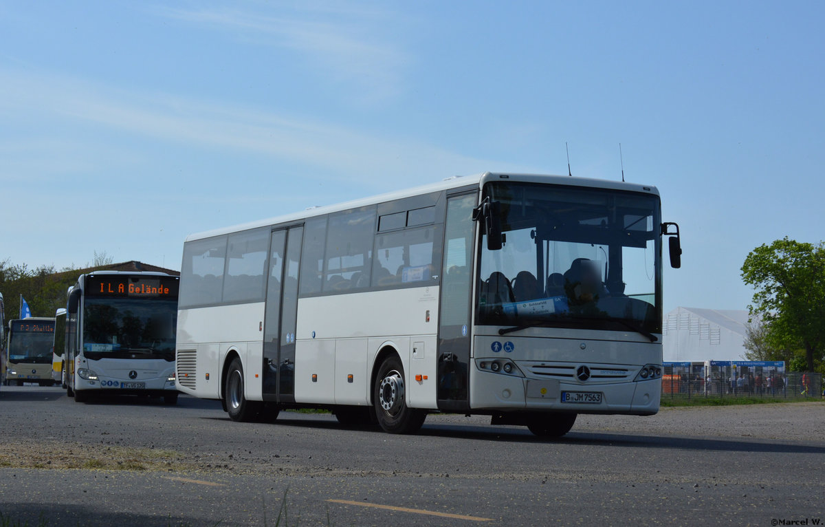 29.04.2018 | Brandenburg - Schönefeld (ILA) | Mercedes Benz Intouro | B-JM 7563 |