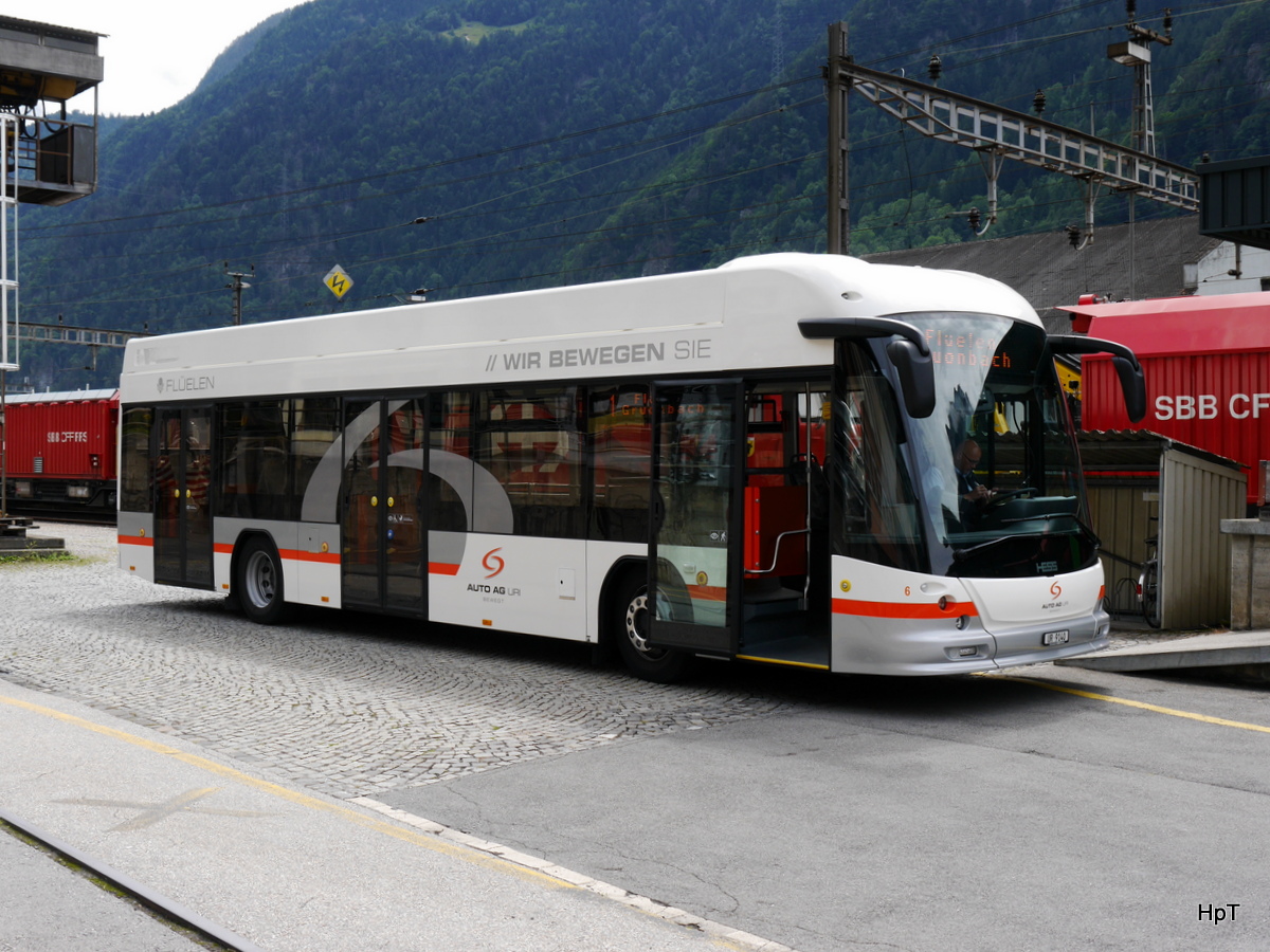 AAGU - Hess Nr.6  UR 9140 beim Bahnhof in Erstfeld am 01.08.2015