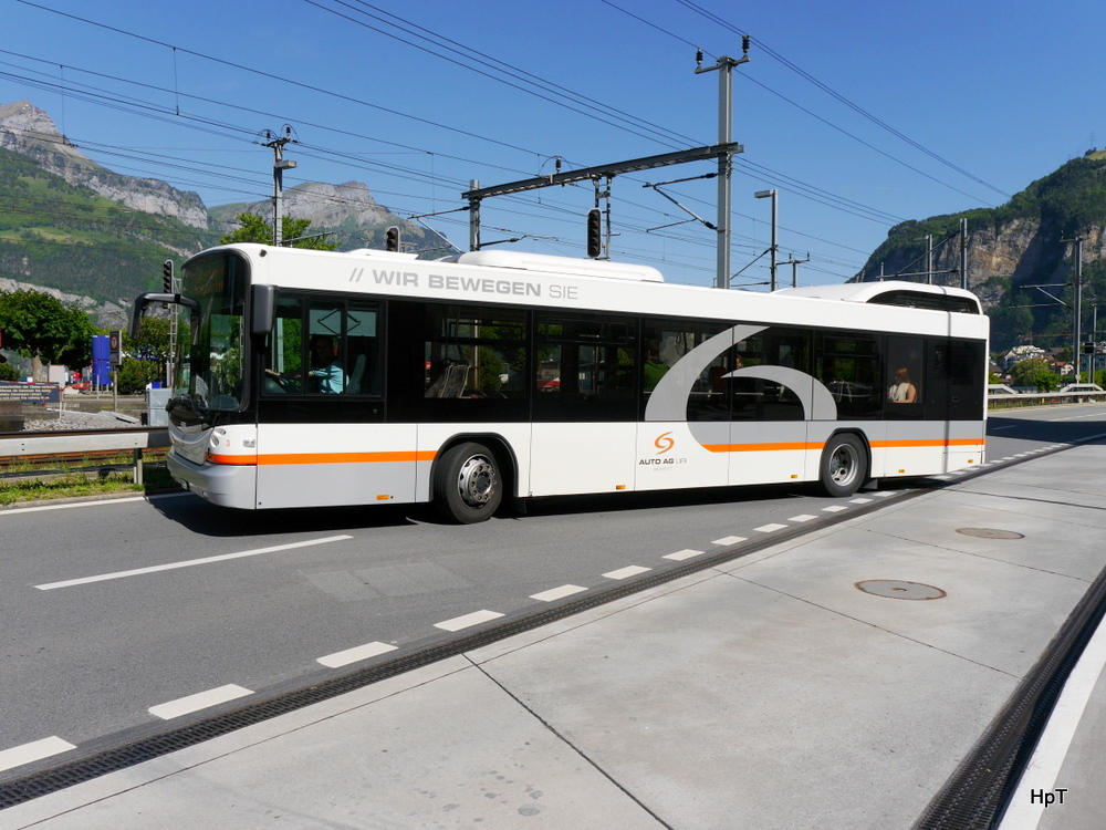 AAGU - Scania -Hess Nr.3  UR  9443 in Flüelen am 21.05.2014