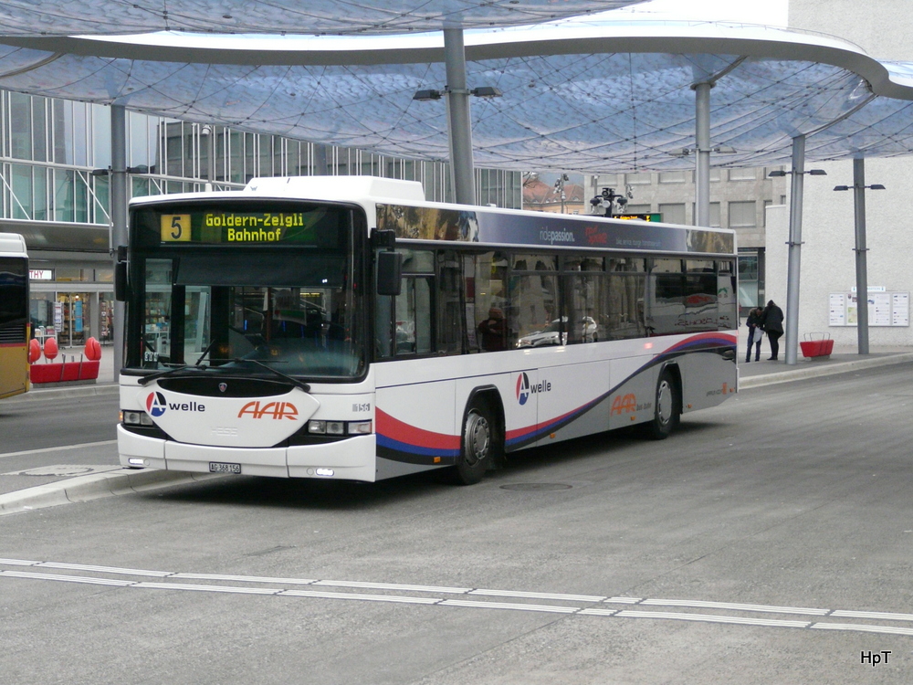 AAR - Scania-Hess Nr.156  AG  368156 unterwegs auf der Linie 5 vor dem Bahnhof in Aarau am 28.12.2013