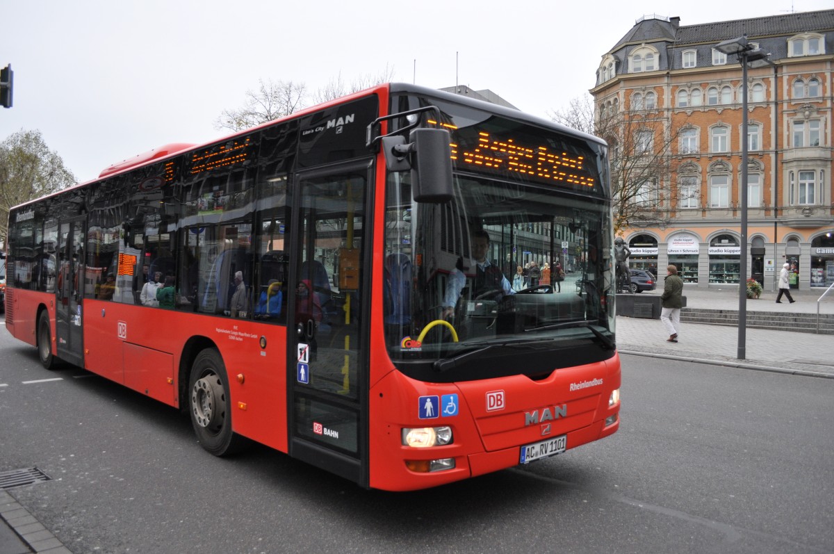 AC-RV 1101 (DB Rheinlandbus) in der Innenstadt von Aachen. Aufgenommen am 05.11.2013.