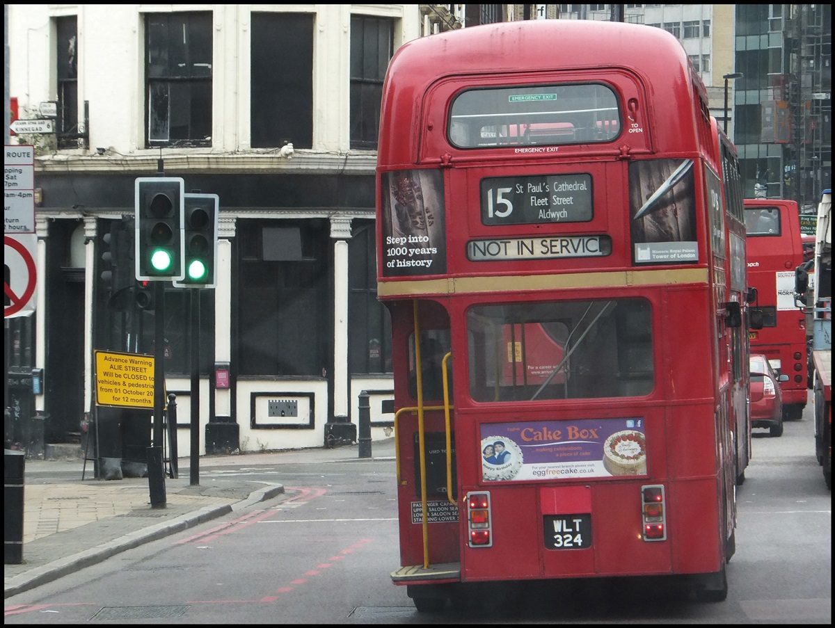 AEC Routenmaster von Stagecoach London in London am 23.09.2013