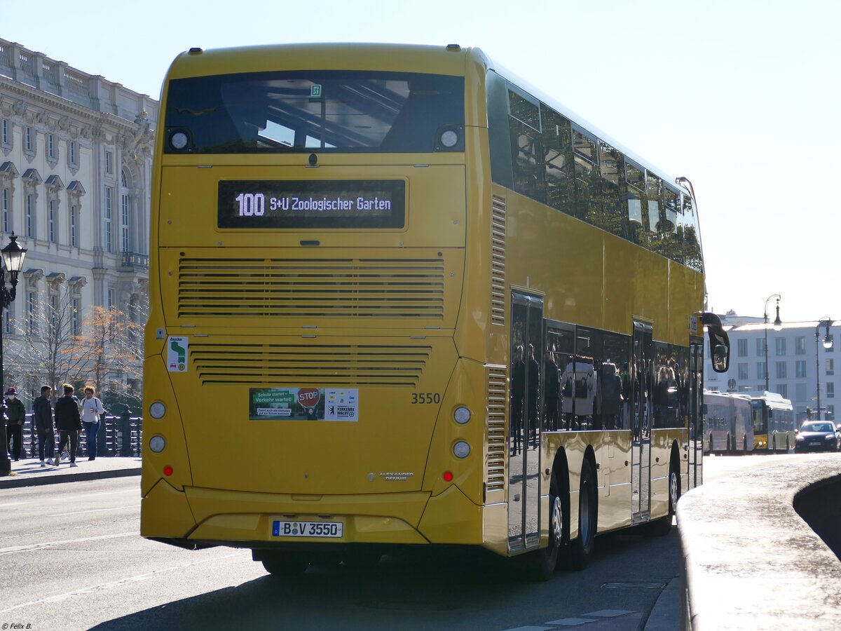 Alexander Dennis Enviro500 der BVG in Berlin am 10.10.2021