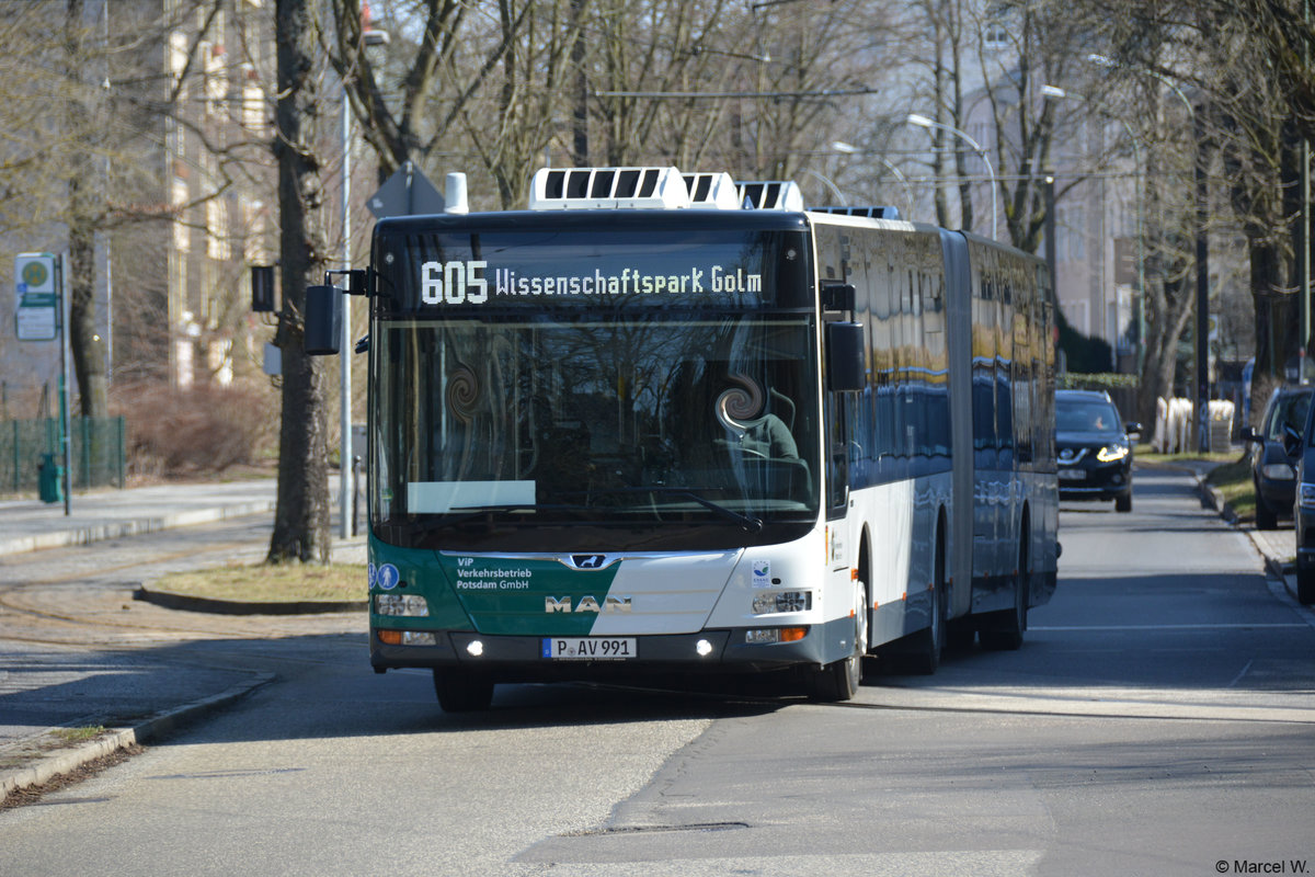 Am 02.04.2018 fuhr P-AV 991 auf der Linie 605. Aufgenommen wurde ein MAN Lion's City / Potsdam, Schloss Charlottenhof.