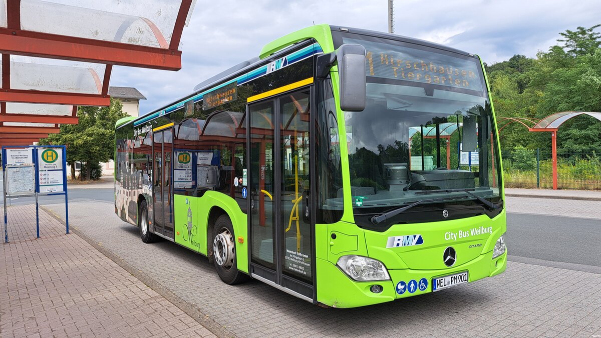 Am 05.07.2026 wartet ein Citaro K von Medenbach Traffic GmbH am Weilburger ZOB, um anschlie�end die Linie 61 nach Hirschhausen Tiergarten zu bedienen.