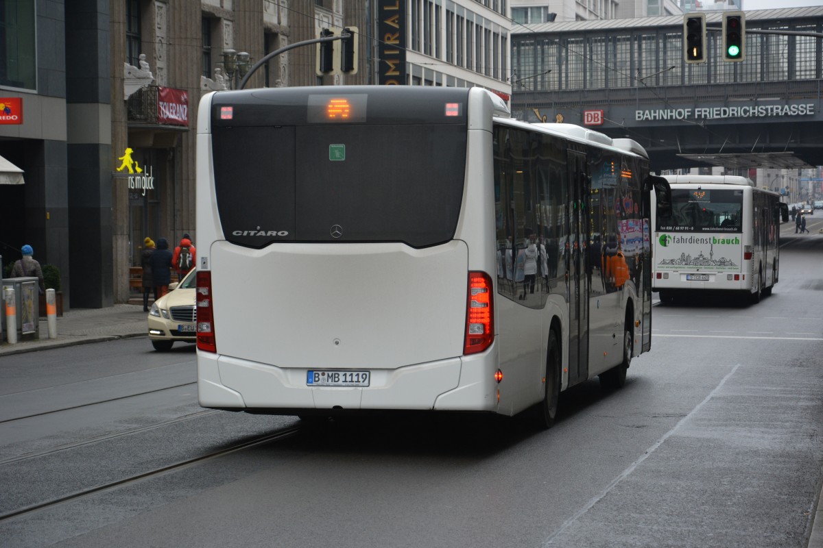 Am 07.02.2015 fährt B-MB 1119 (Mercedes Benz Citaro 2) für die S-Bahn Berlin SEV zwischen Berlin Friedrichstraße und Berlin Humboldthain.
