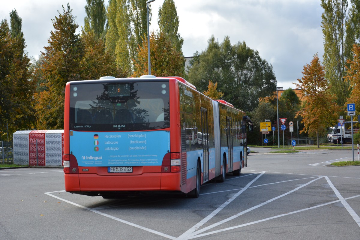 Am 07.10.2015 steht FR-JS 652 auf dem Döbeleplatz in Konstanz. Aufgenommen wurde ein MAN Lion's City G / Südbadenbus.
