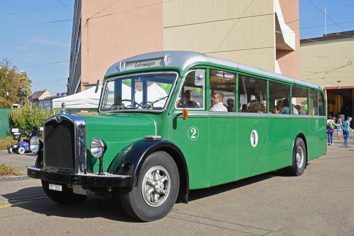 Am 08.09.2018 fand in der HW der Basler Verkehrsbetriebe ein Tag der offenen Tür statt. Mit dem Saurer Autobus Nr. 2 aus dem Jahre 1930 konnte man eine Rundfahrt machen.