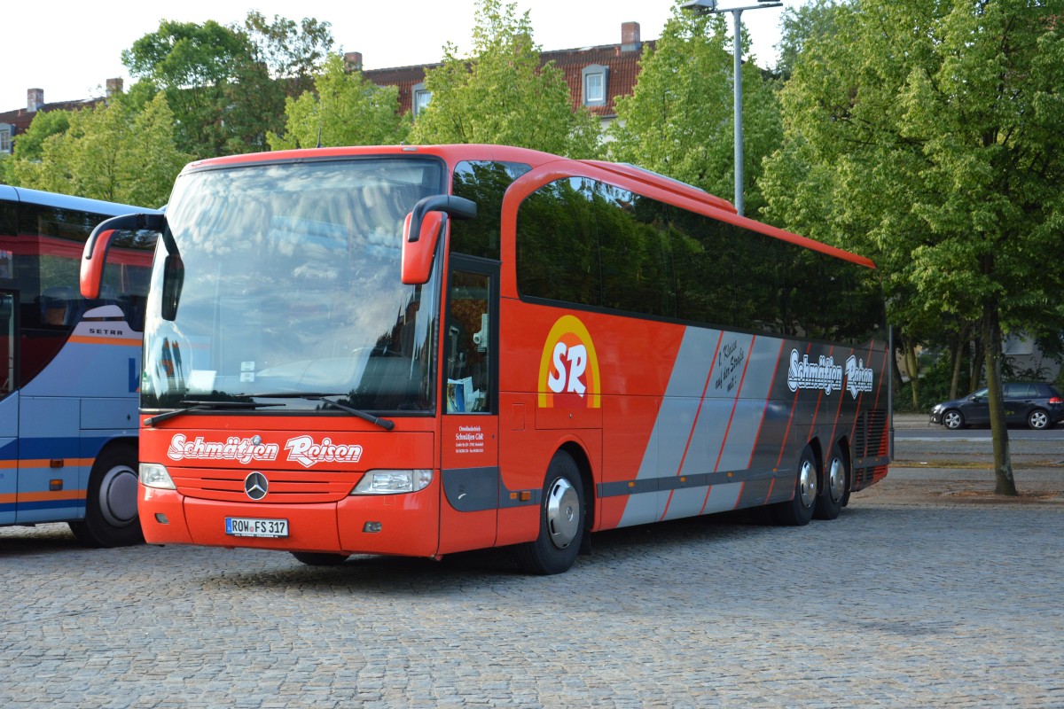 Am 13.07.2014 steht ROW-FS 317 in Potsdam am Bassinplatz.