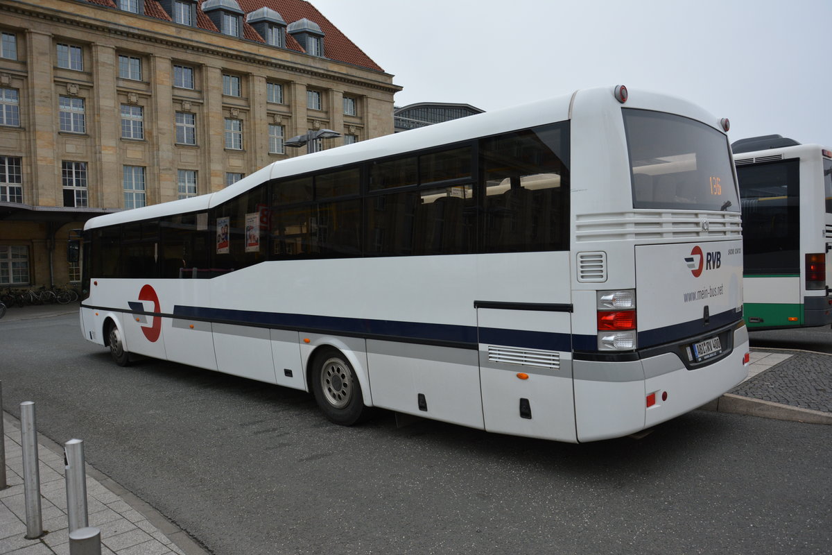 Am 15.04.2016 steht ABI-RV 400 am Busbahnhof in Leipzig. Aufgenommen wurde ein SOR CN 12.
