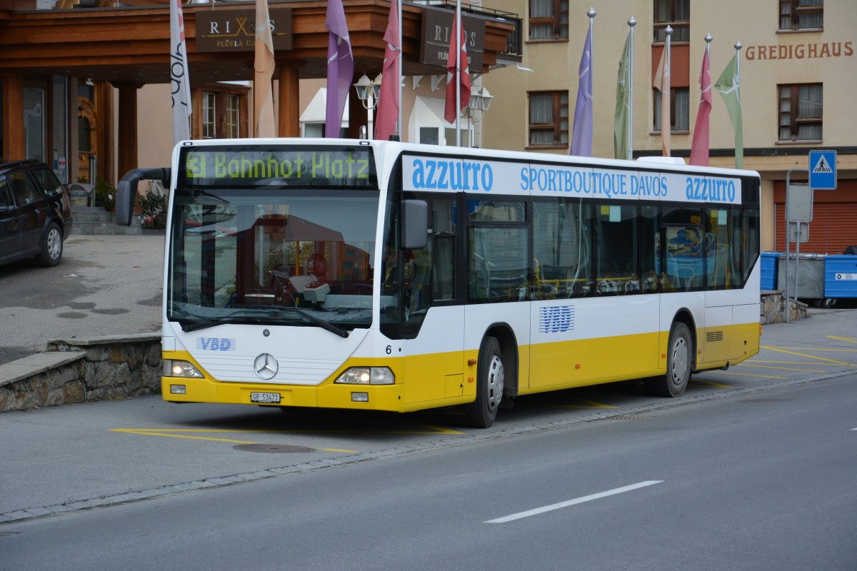 Am 15.10.2015 fährt GR-53473 auf der Linie 3. Aufgenommen wurde ein Mercedes Benz Citaro / Davos Dorf.