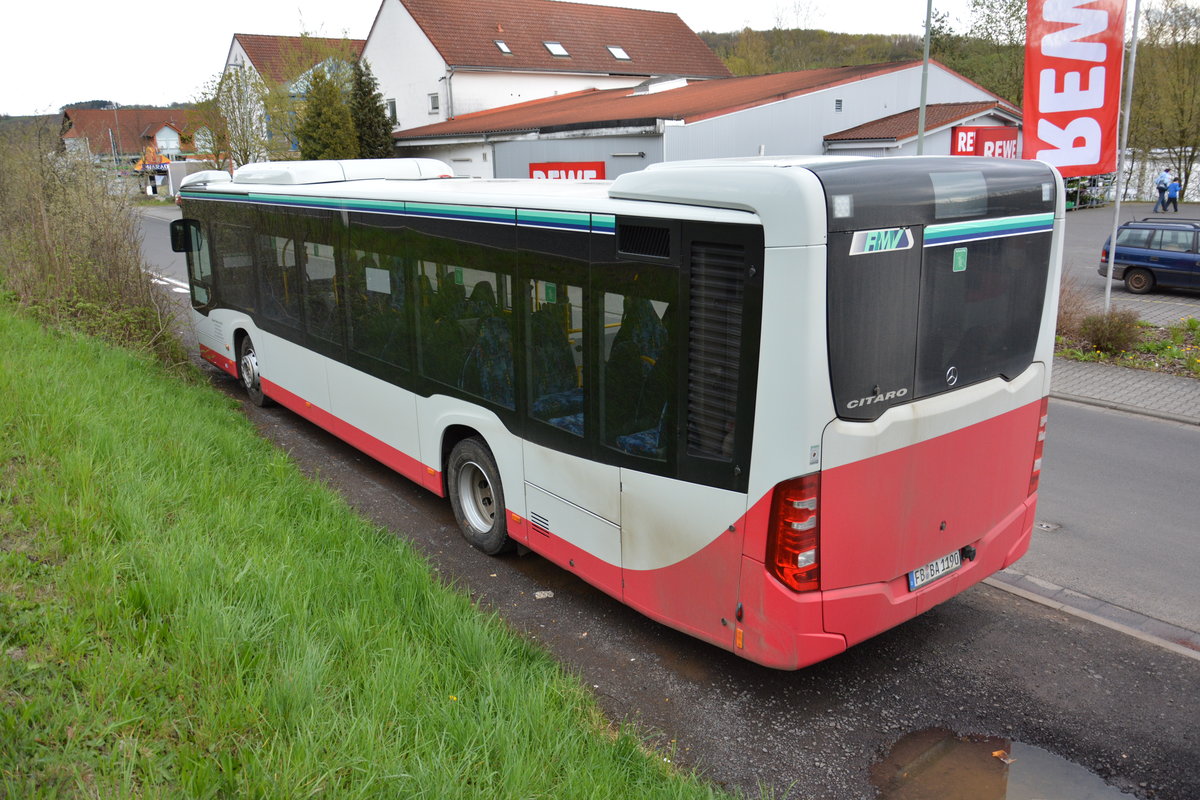 Am 16.04.2016 steht FB-BA 1190  Am alten Bahnhof  in Gedern. Aufgenommen wurde ein Mercedes Benz Citaro II.
