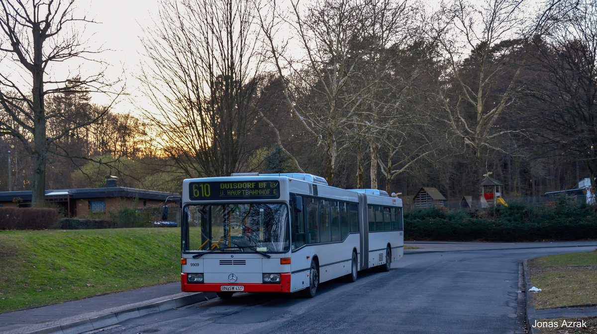 Am 19.Februar konnte SWB 9909 in Bonn-Heiderhof an der Endstelle  Pappelweg  aufgenommen werden.