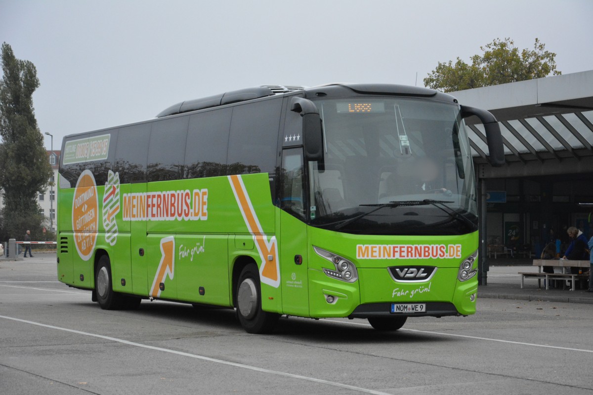 Am 25.10.2014 wird NOM-WE 9 (VDL Futura) am Halt Berlin ZOB bereitgestellt.
