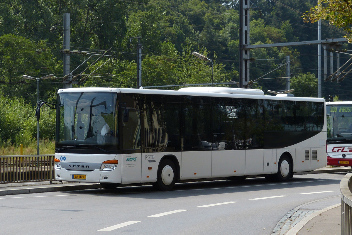 AN 1121, Setra S 416 LE, von Busreisen André, aufgenommen am Bahnhof in Ettelbrück. 21.07.2018
