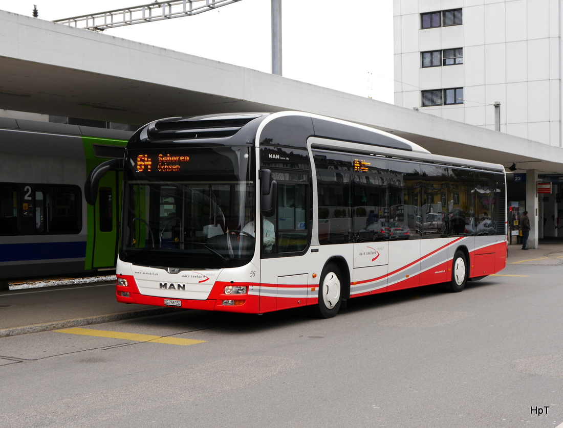 asm Oberaargau - MAN Lion`s City Hybrid  Nr.55  BE 758155 unterwegs auf der Linie 64 beim Bahnhof in Langenthal am 25.03.2015