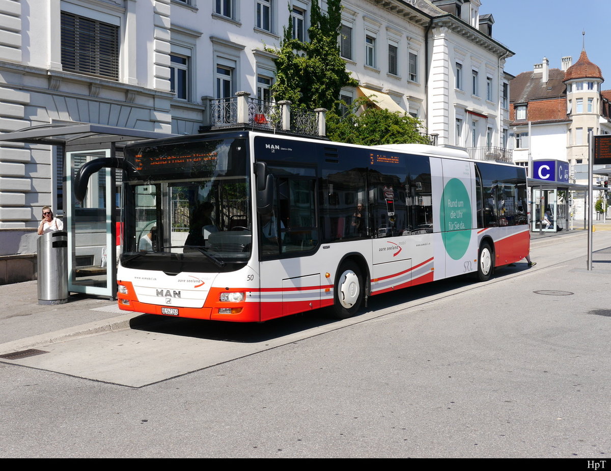 asm Oberaargau - MAN Lion`s City  Nr.50 unterwegs auf der Linie 5 bei den Haltestellen vor dem Bahnhof in Solothurn am 30.06.2018
