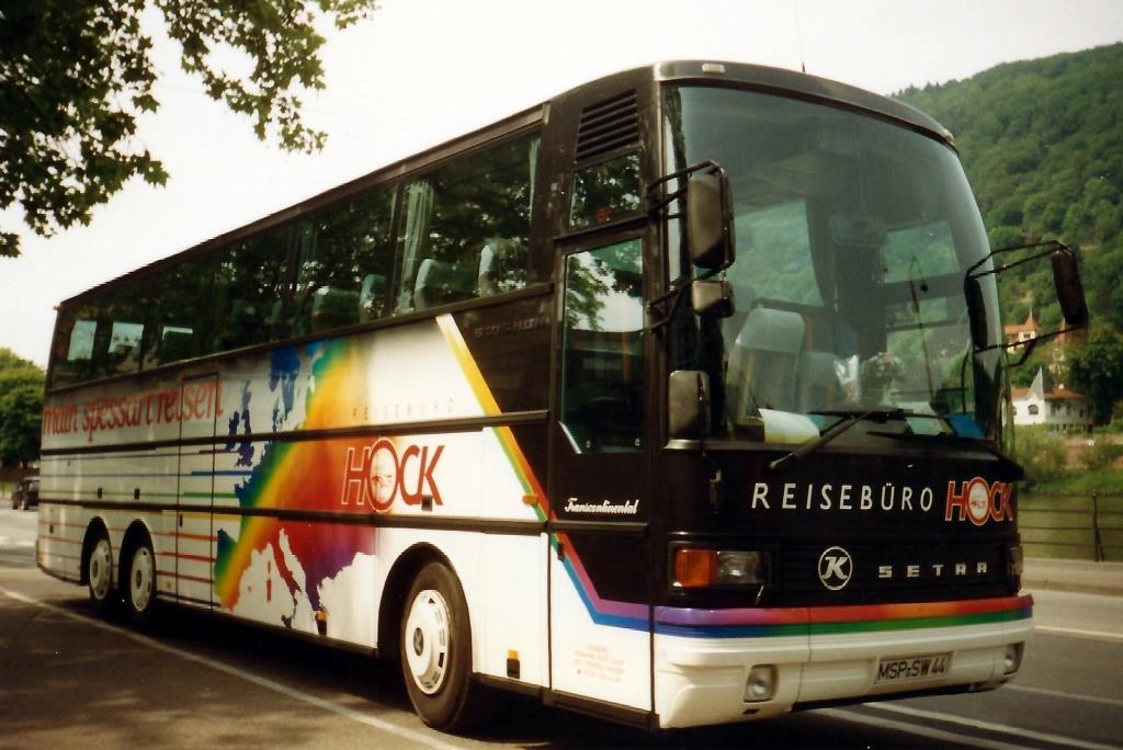 Aus den 90-er Jahren: Setra S 215 HDH  Hock , in Heidelberg