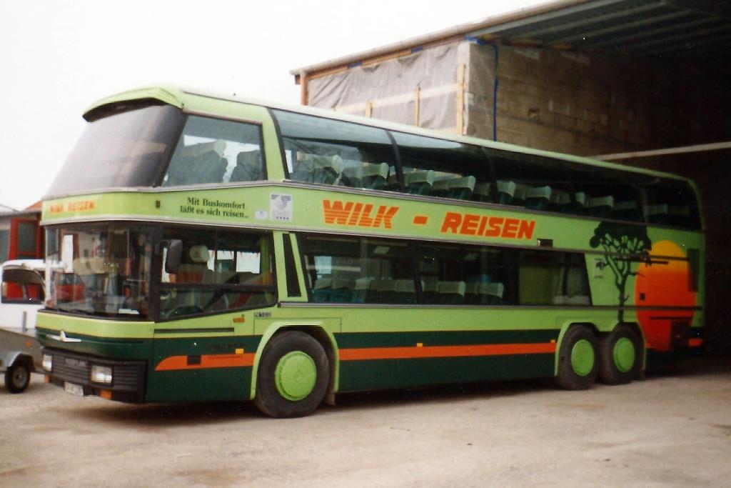 Aus dem Archiv: Neoplan Skyliner N 122/3  Wilk , ehem.  Hörmann , Oberderdingen-Flehingen 1991