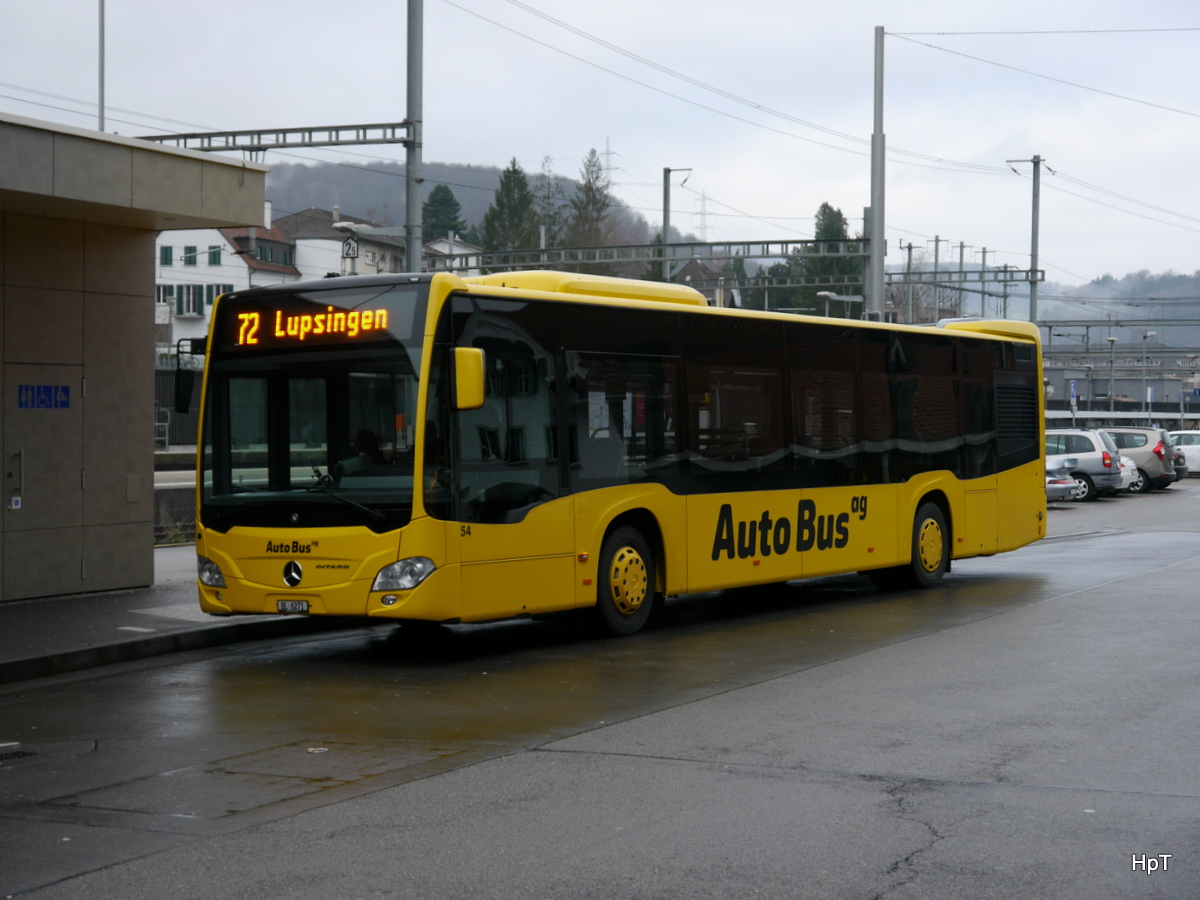 AutoBus AG Liestal - Mercedes Citaro Nr.54  BL 6271 bei den Bushaltestellen vor dem Bahnhof in Liestal am 23.12.2017