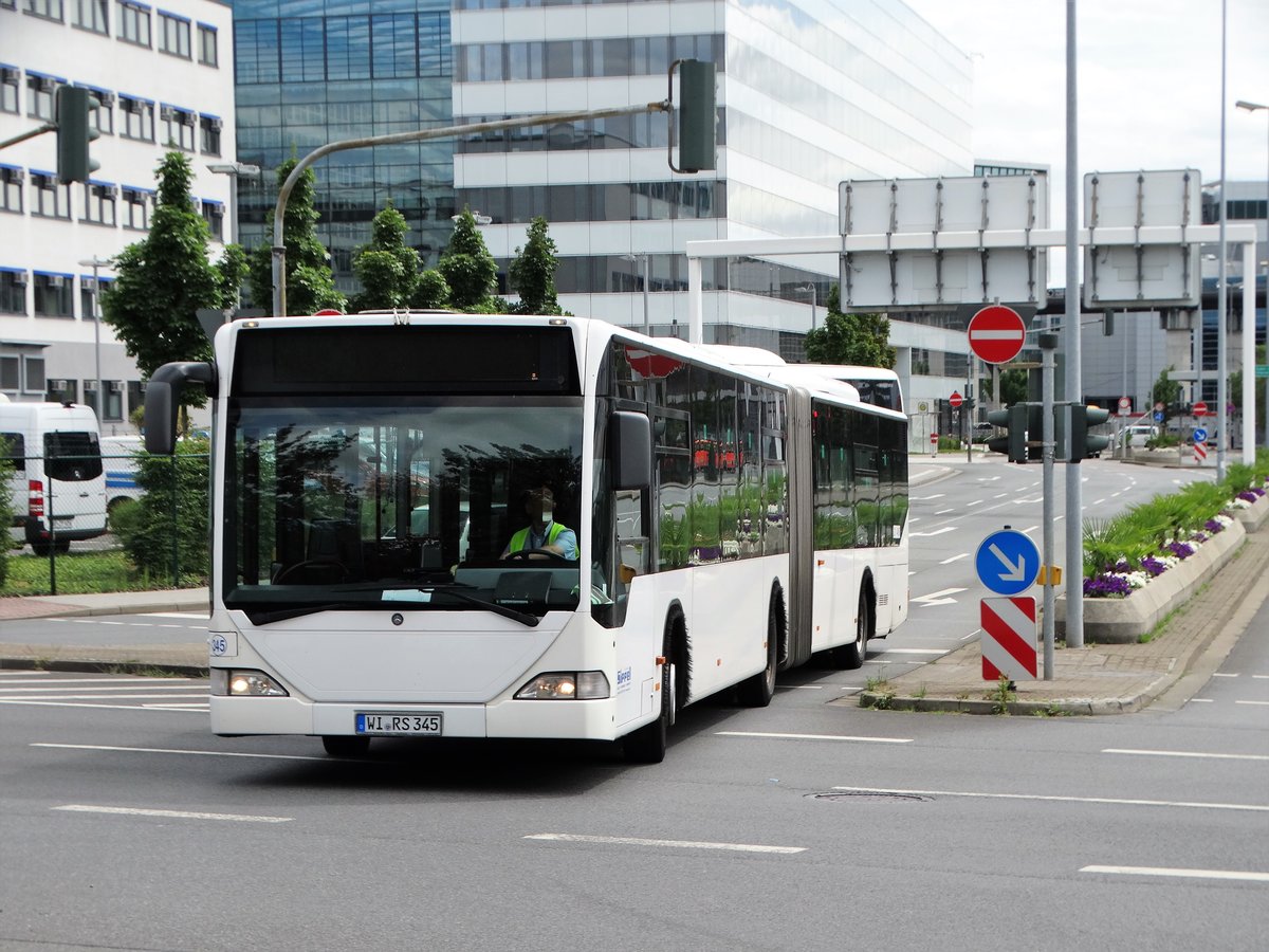 Autobus Sippel Mercedes Benz Citaro 1 G am 29.07.17 am Frankfurter Flughafen. Dieser Bus wird auf den Flughafen Vorfeld eingesetzt 