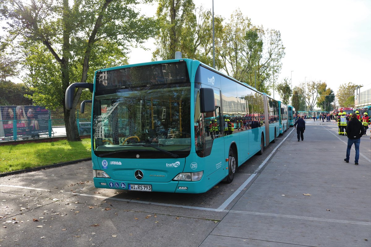 Autobus Sippel Mercedes Benz Citaro 1 Facelift am 26.10.19 auf dem Betriebshof bei einer öffentlichen Feuerwehr Übung 