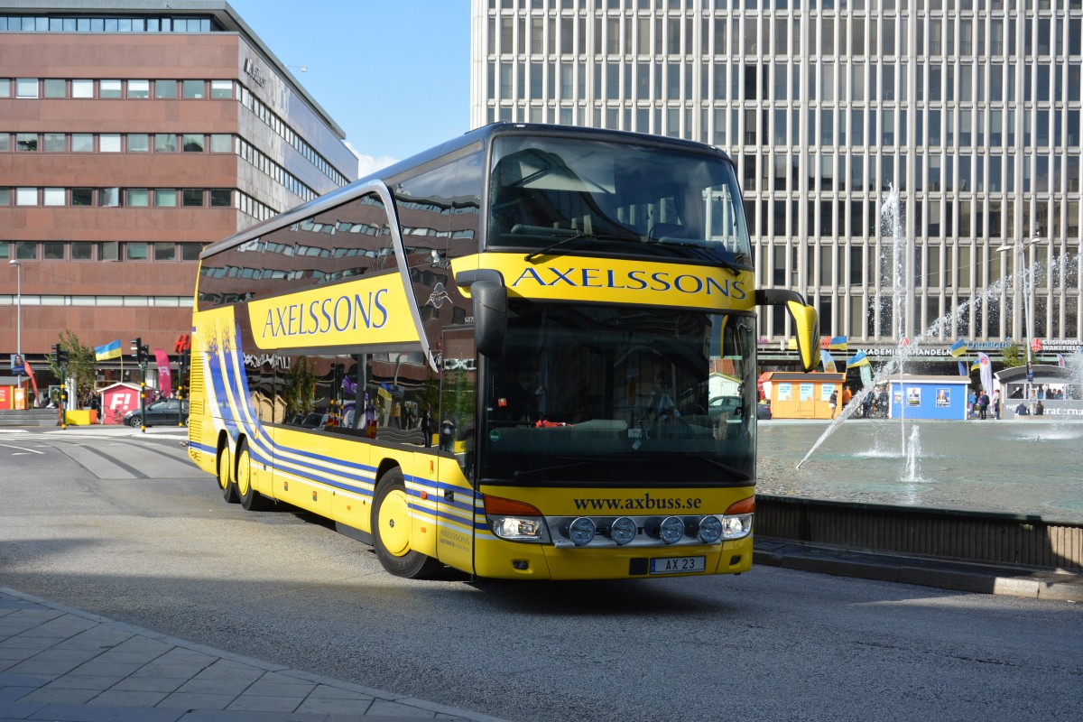 AX 23 am 10.09.2014 in der Innenstadt von Stockholm. Setra 431.