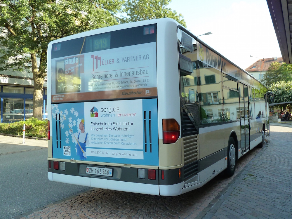 AZZK Zollikon, Mercedes-Benz Citaro (Nr. 46/ZH 161346, 2001) am Di 8. September 2015 am Bahnhof Küsnacht ZH.