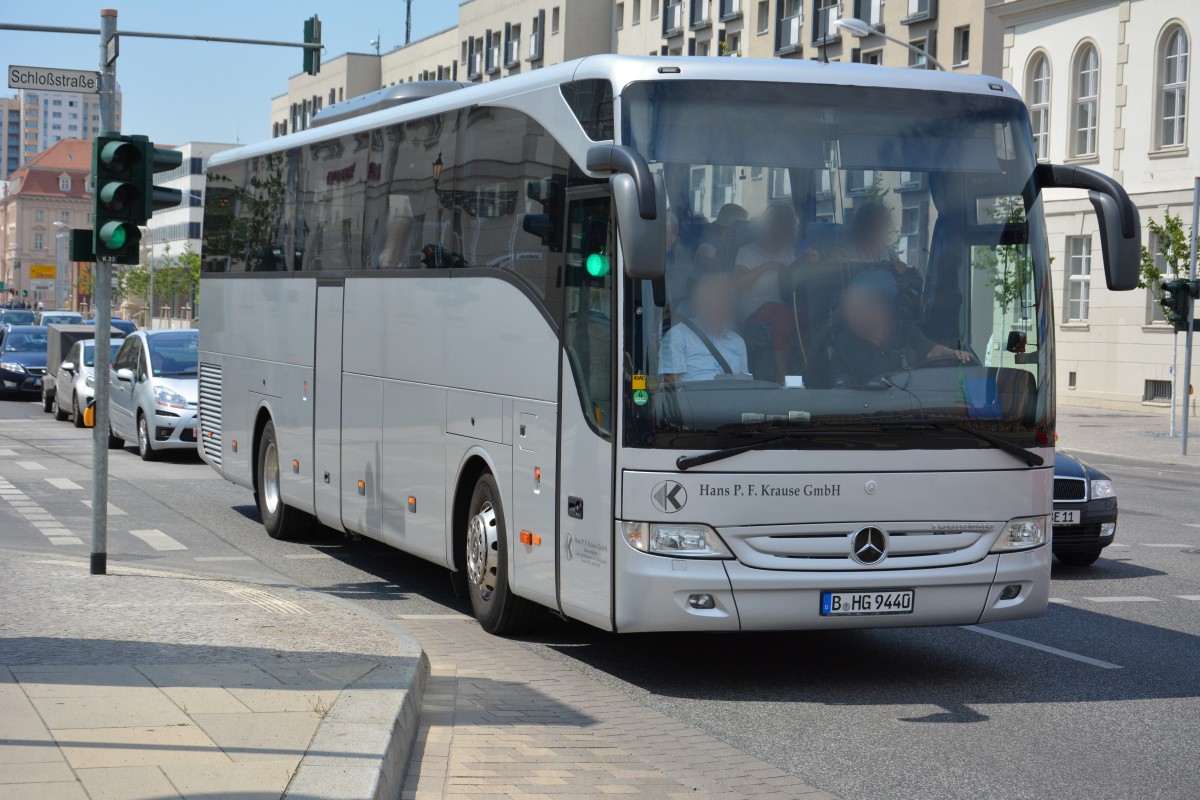 B-HG 9440 am 05.07.2014 am Lustgarten in Potsdam.